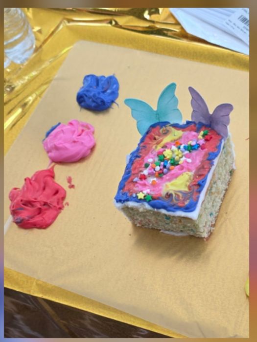 Cake decorating - butterfly design